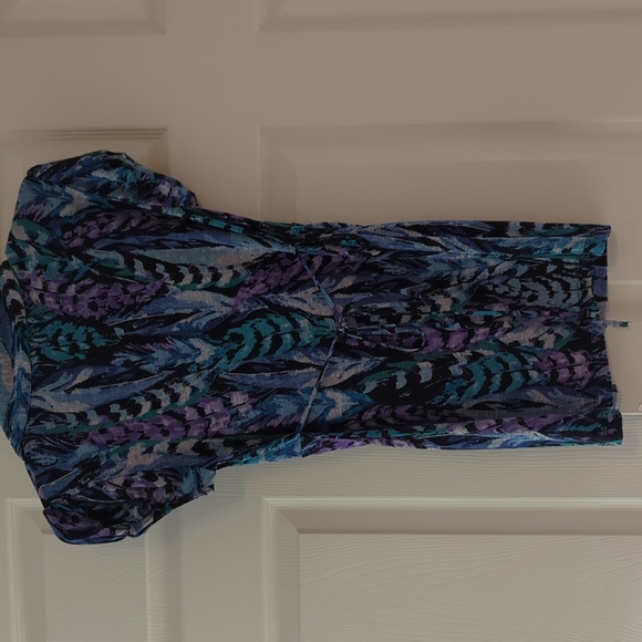 Short sleeve multi color shirt - Picture 3 of 5